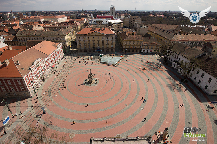 Piata Libertatii din Timisoara nu este chiar rosie